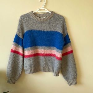 Small Pieces sweater.